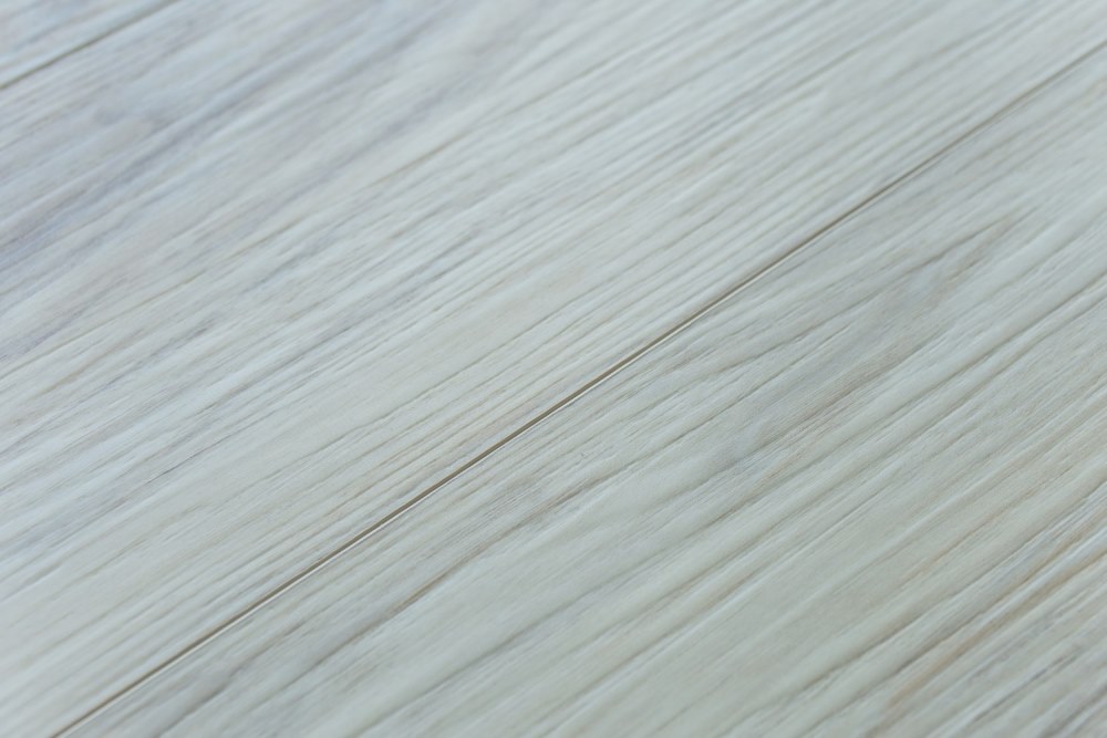 Замковая ПВХ плитка "Art Tile" Клён Жемчужный (1220*152*5 мм) — купить в Нерюнгри