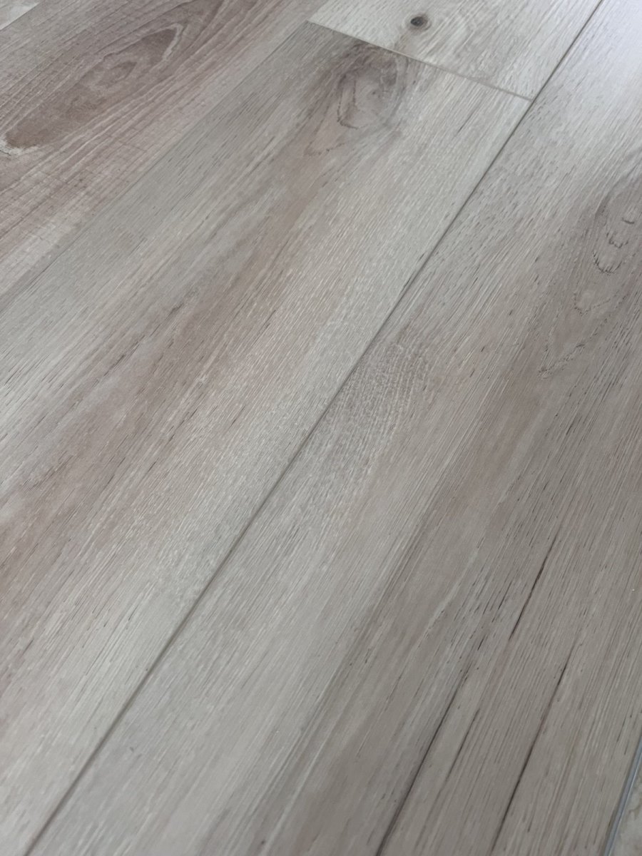 SPC ламинат "OneFloor" ЕСО 5021 (4V фаска) (1220*184*4 мм) — купить в Нерюнгри