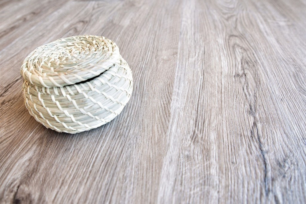 Замковая ПВХ плитка Секвойя Коньячная  (1219*184*3,2мм) — купить в Нерюнгри