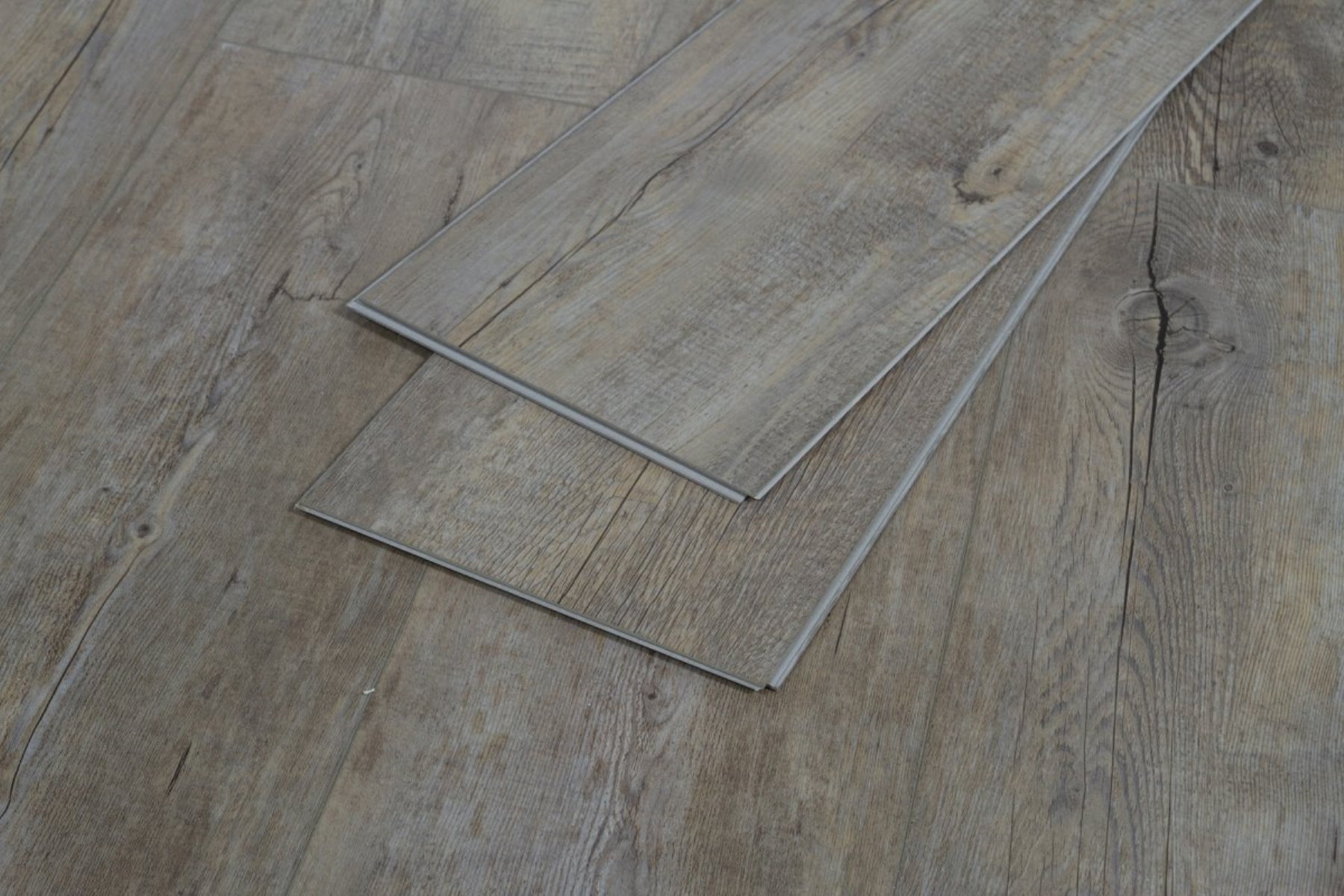 SPC ламинат "OneFloor" ЕСО 5015 (4V фаска) (1220*184*4 мм) — купить в Нерюнгри