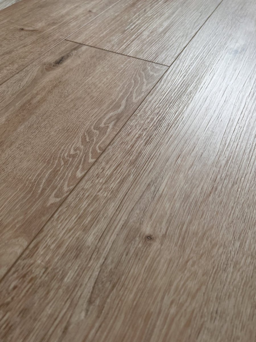 SPC ламинат "OneFloor" ЕСО 5062 (4V фаска) (1220*184*4 мм) — купить в Нерюнгри