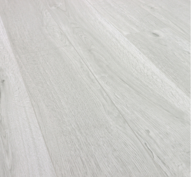 SPC ламинат "CronaFloor" Wood 4V Дуб Серебристый (1200*180*4 мм) — купить в Нерюнгри
