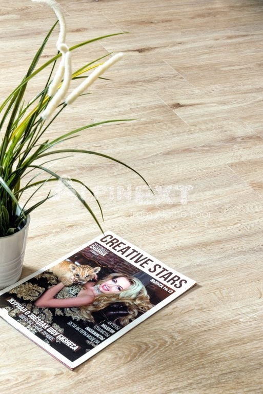 Замковая ПВХ плитка "Alpine Floor" Дуб Ваниль  (1220*183*4мм) — купить в Нерюнгри