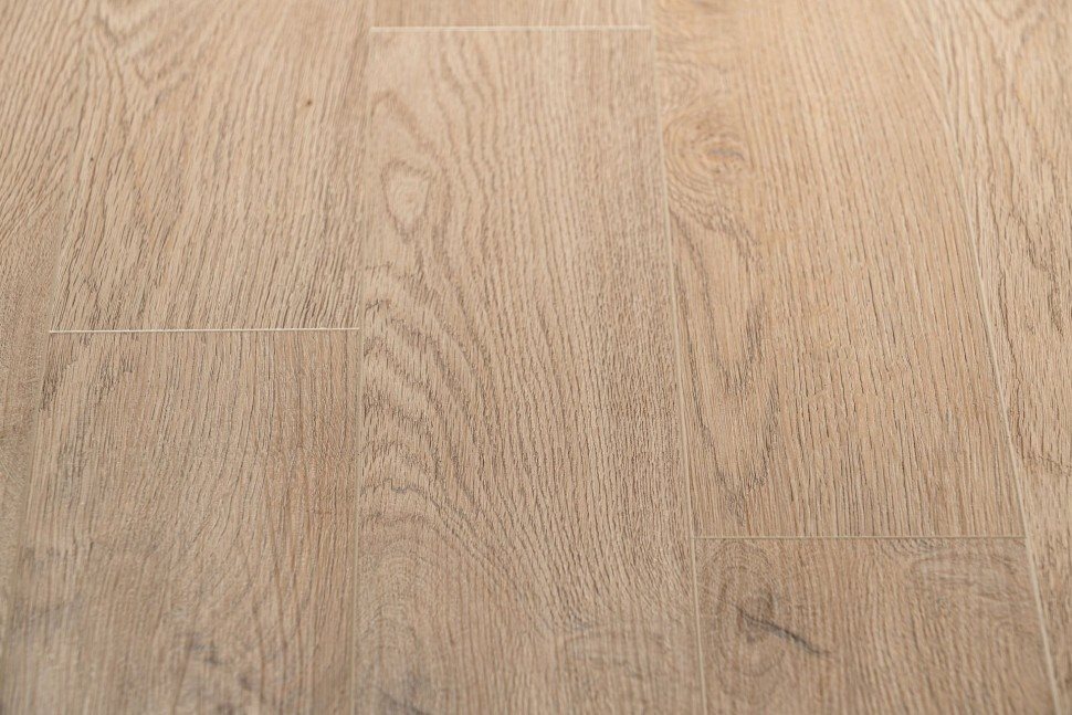Виниловый ламинат "Bonkeel" Style Дуб Стоктон (1200*125*4 мм) — купить в Нерюнгри