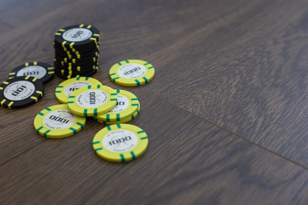 Плитка каменно-полимерная "Art Tile" Ясень Карамельный (1220*199*9 мм) — купить в Нерюнгри