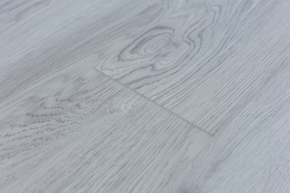 Замковая ПВХ плитка "Art Tile" Ясень Эдмонтон (1220*152*5 мм) — купить в Нерюнгри