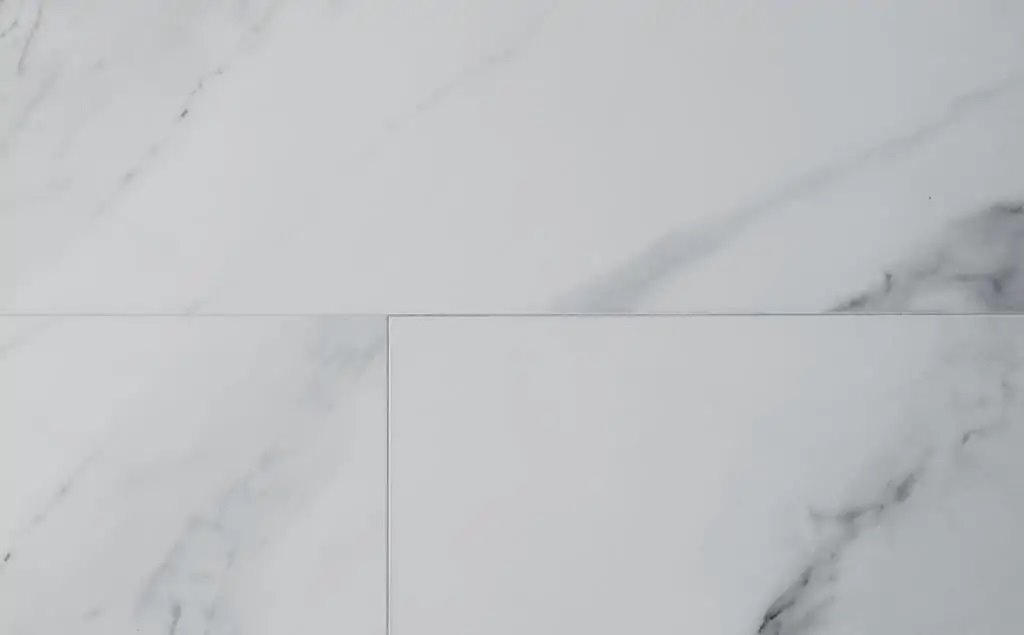 Виниловые полы "FirmFit" Tiles Мрамор Калакатта XT-4000 (600*300*5 мм) — купить в Нерюнгри