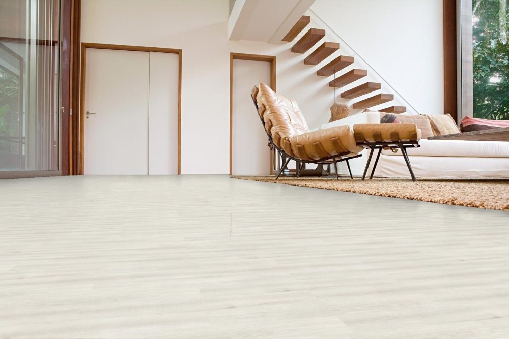 Клеевая плитка для коммерческих помещений "Bonkeel" Mirage (914,4*152,4*2,1мм) — купить в Нерюнгри