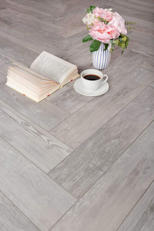 Замковая ПВХ плитка "Aberhof" Carmelita 1687 (615*123*5 мм) — купить в Нерюнгри