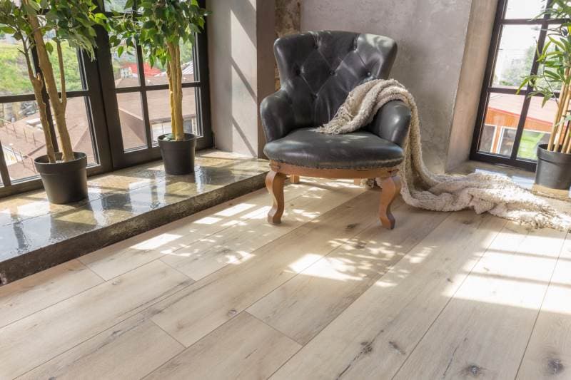 Замковая ПВХ плитка "Aquafloor" AF8004XL (1524*228*8 мм) — купить в Нерюнгри