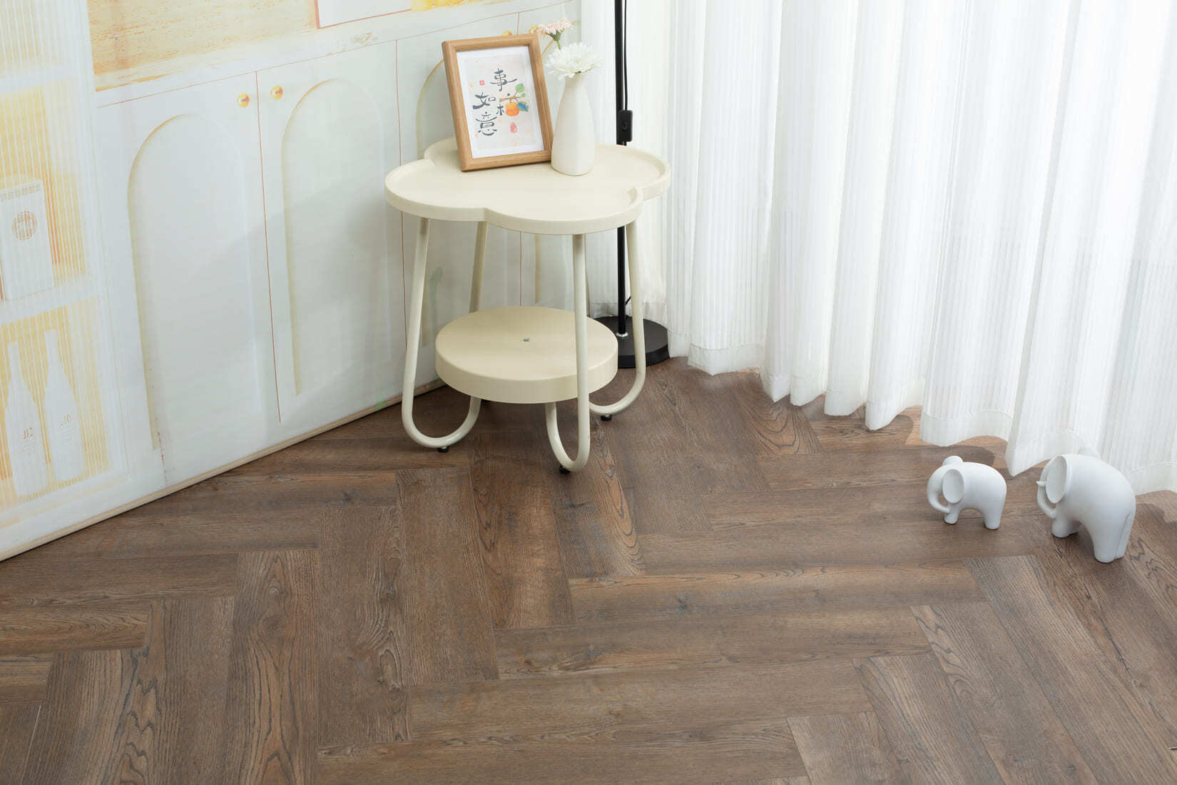 Плитка SPC "OneFloor" 3026 А,В  ЁЛКА (640*128*4 мм) — купить в Нерюнгри