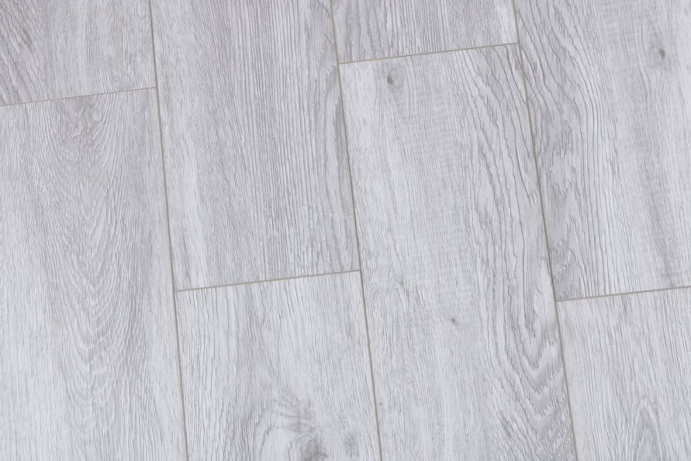 LVT плитка "Profield" Дуб Монте (915,4*152,4*2,5 мм) — купить в Нерюнгри